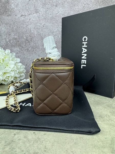 Модель в стилі Chanel Chocolate Gold 17 см P10054 фото