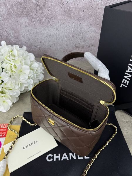 Модель в стилі Chanel Chocolate Gold 17 см P10054 фото