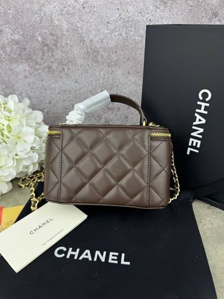 Модель в стилі Chanel Chocolate Gold 17 см P10054 фото