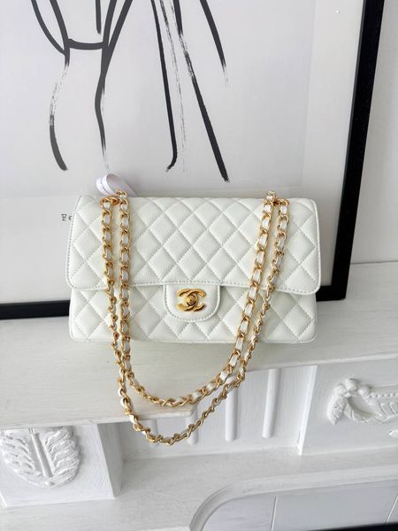 Модель в стилі Chanel Milk Gold Texture P10113 фото