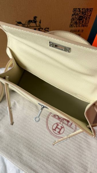 Модель в стилі Hermes Kelly Milk Silver 22см 145-1 фото