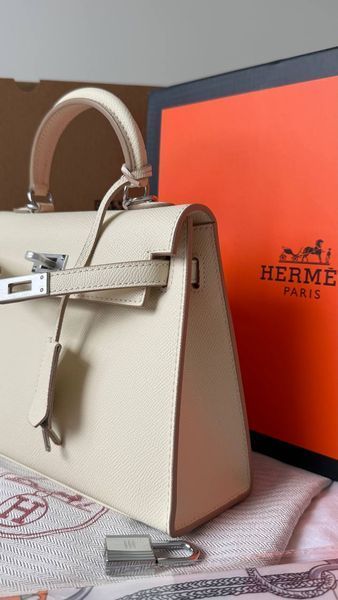 Модель в стилі Hermes Kelly Milk Silver 22см 145-1 фото