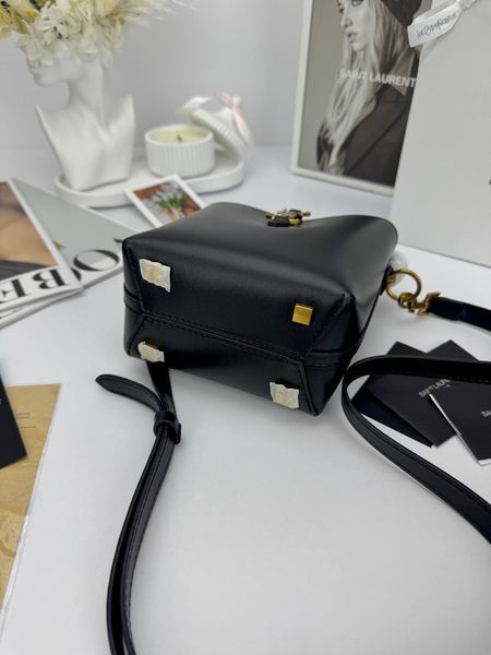 Сумка в стилі  Yves Saint Laurent Le 37 Black Gold P5043 фото