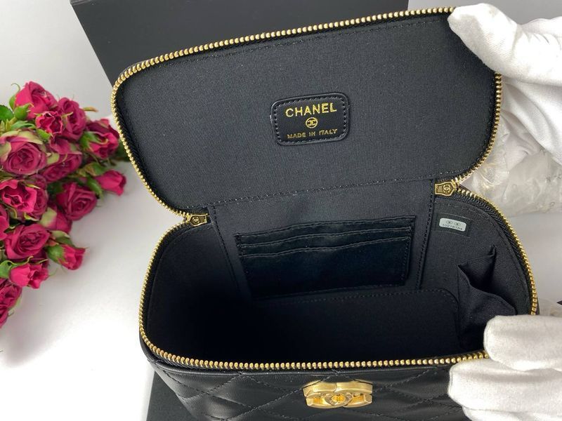 Модель в стилі Chanel Black 17 см P10003 фото