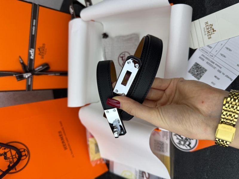 Модель в стилі Hermes Black Silver R0024 фото