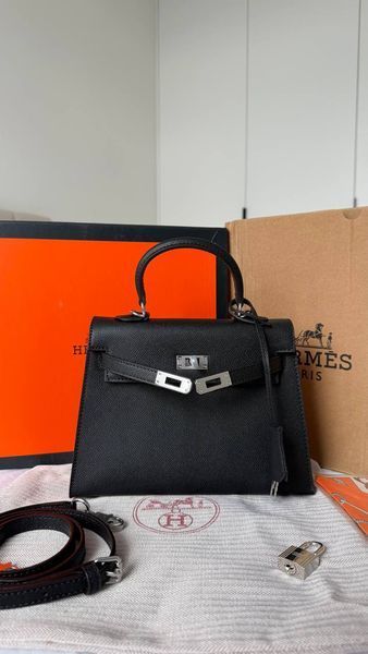 Модель в стилі Hermes Kelly 22 Black Silver 145-2 фото