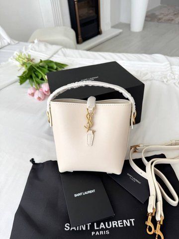 Сумка в стилі Yves Saint Laurent Le 37 small Milk Gold P5055 фото