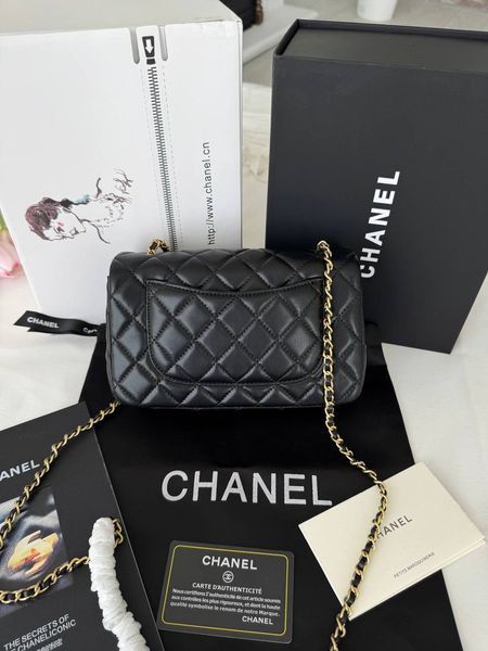Модель в стилі Chanel Black Gold 20см P10092 фото