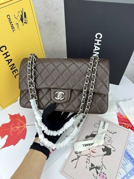 Модель в стилі Chanel Chocolate Silver P10103 фото