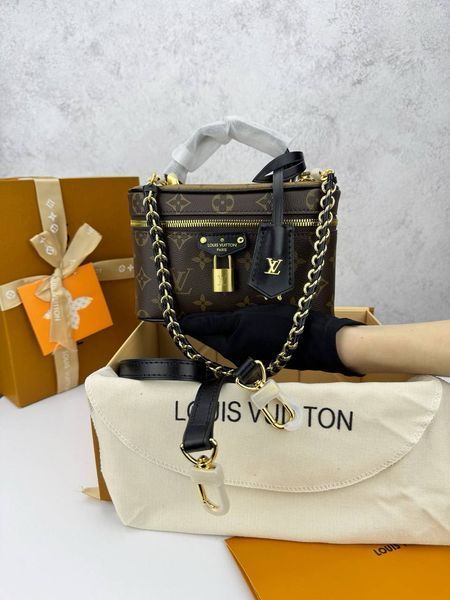 Модель в стилі Louis Vuitton Vanity PM Brown 19 см 	P1032 фото