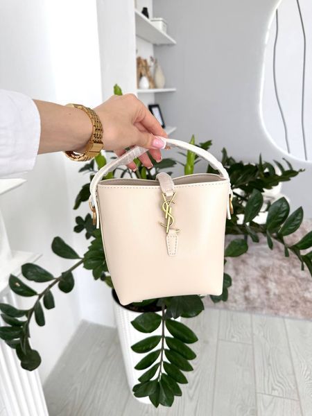 Сумка в стилі Yves Saint Laurent Le 37 small Milk Gold P5055 фото