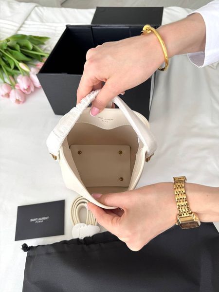 Сумка в стилі Yves Saint Laurent Le 37 small Milk Gold P5055 фото