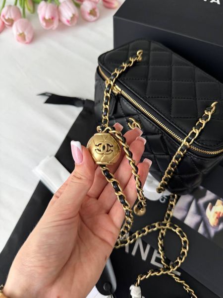 Модель в стилі Chanel Black (з дзеркалом) 17 см P10081 фото