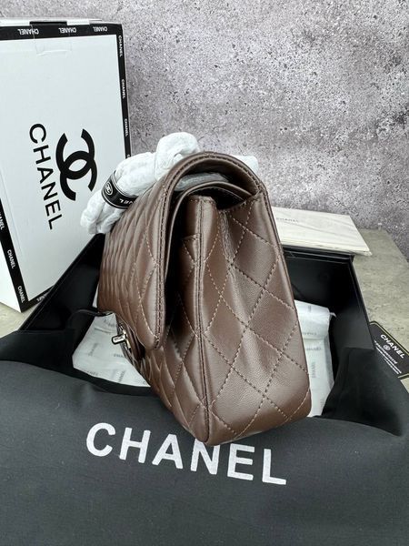 Модель в стилі Chanel Chocolate Silver 25 см P10052 фото